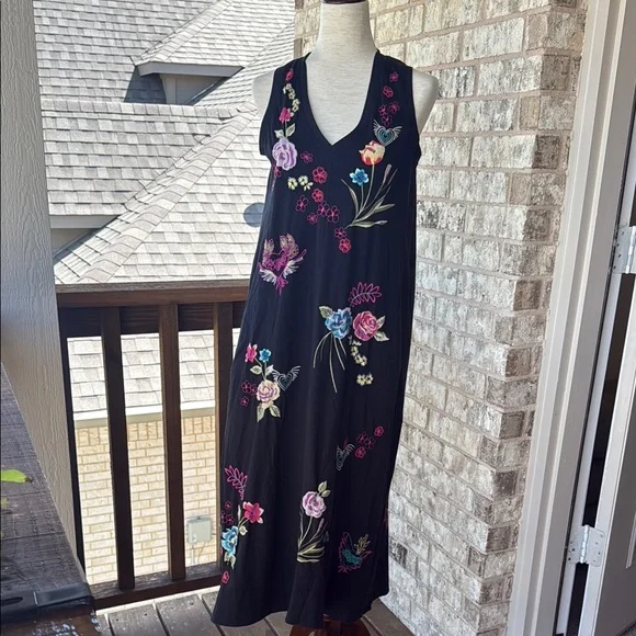 Johnny Was Jessi Knot V-neck Floral Embroidered Black Maxi Dress - Picture 3 of 3